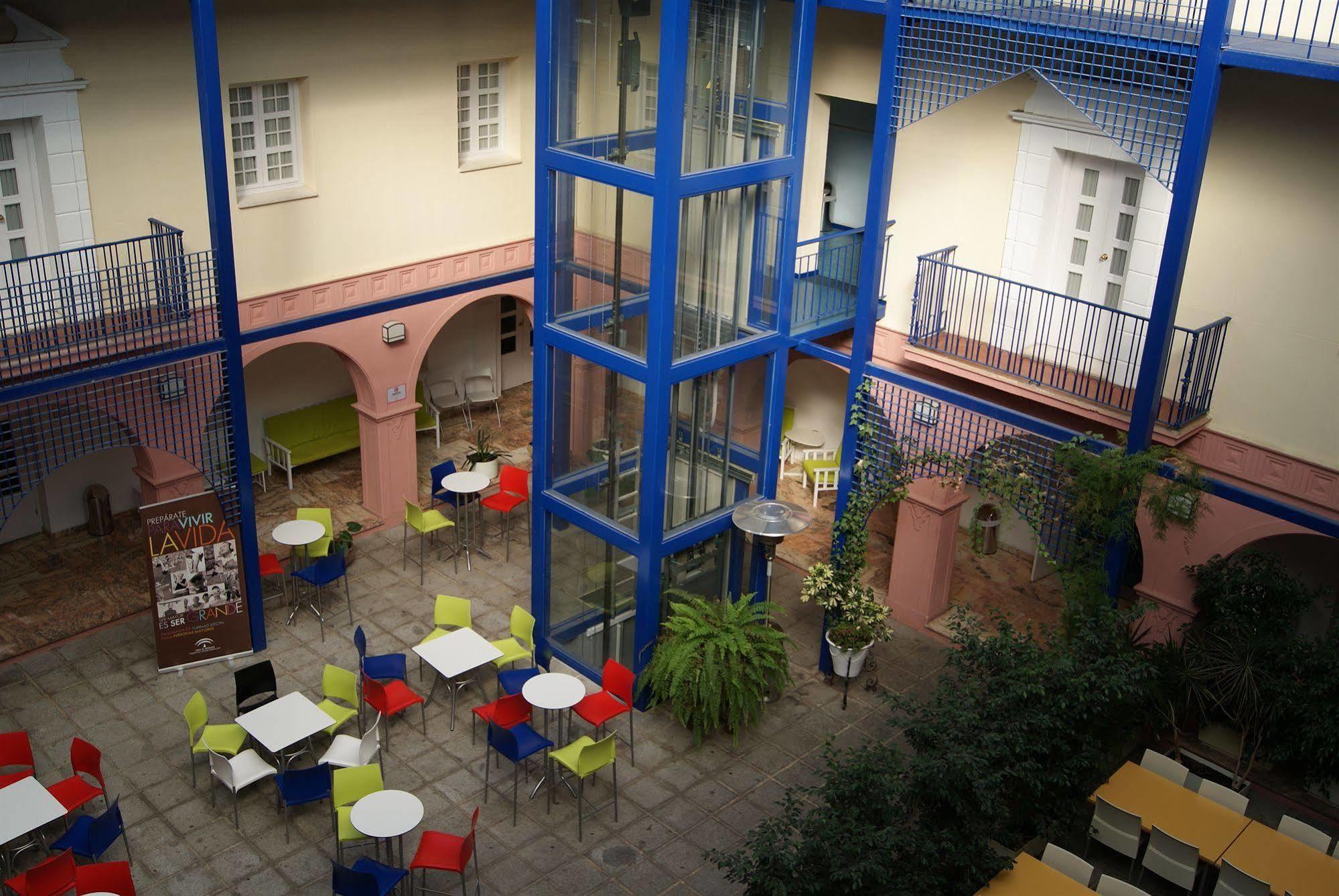 Albergue Inturjoven Huelva Extérieur photo